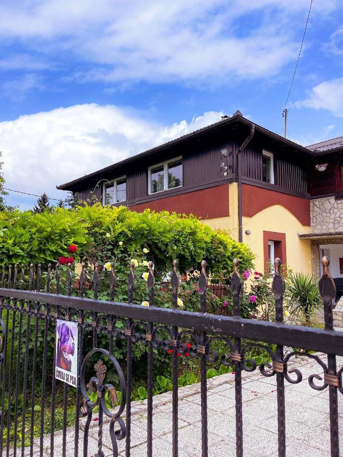 Apartmán Adella Sarajevo Exteriér fotografie